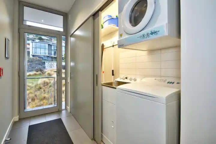 Luxury Lakeview 2 Bedroom Apartment Queenstown Exterior foto